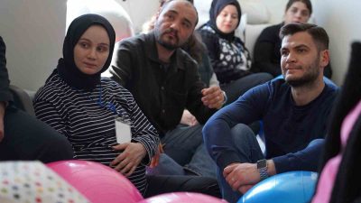 BİLECİK EĞİTİM VE ARAŞTIRMA HASTANESİ BÜNYESİNDE BULUNAN 'GEBE OKULU'NDA ANNE