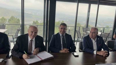 DÜZCE BELEDİYESİ İLE TÜRKİYE BİNİCİLİK FEDERASYONU ARASINDA İMZALANAN PROTOKOL İLE