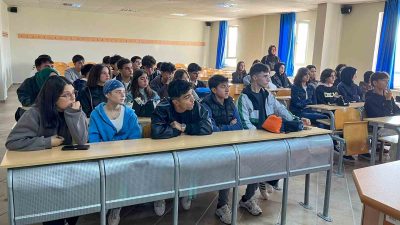 SUBÜ BİLİŞİM TEKNOLOJİLERİ MYO, YKS’YE HAZIRLANAN ADAPAZARI YUNUS EMRE ANADOLU