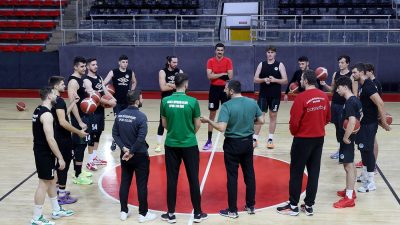 ERKEKLER BASKETBOL 2. LİGİNDE MÜCADELE EDECEK BÜYÜKŞEHİR BASKETBOL LİGİN İLK