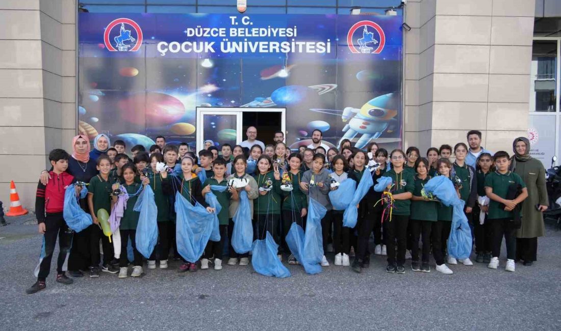 DÜZCELİ ÖĞRENCİLER, DÜNYA UZAY