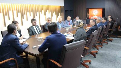 DÜZCE ÜNİVERSİTESİ’NDE ÖĞRENİM GÖREN PEYZAJ MİMARLIĞI ÖĞRENCİLERİ AKÇAKOCA GENÇLİK MERKEZİ’NİN