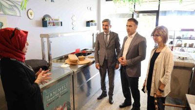 DÜZCE VALİ YARDIMCISI ÖMER YILMAZ, KADIN GİRİŞİMCİLERİN ÜRETİM YAPARAK AİLE