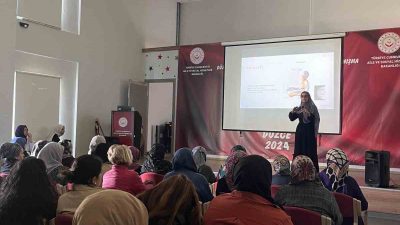 DÜZCE İL SAĞLIK MÜDÜRLÜĞÜ EKİPLERİ ENGELSİZ YAŞAM BAKIM REHABİLİTASYON MERKEZİNDE