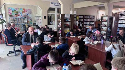 AKÇAKOCA KAYMAKAMLIĞI TARAFINDAN İLÇE GENELİNDE KİTAPLARDA BULUŞALIM PROJESİ BAŞLATILDI.