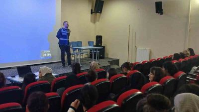 DÜZCE İL EMNİYET MÜDÜRLÜĞÜ EKİPLERİ, AKÇAKOCA KIZ ÖĞRENCİ YURDUNDA KALANLARA