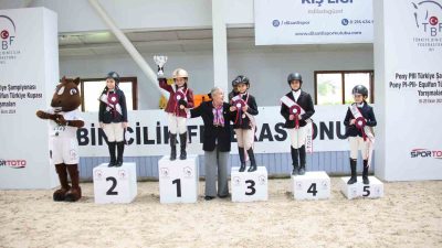 SAKARYALI SPORCU NUR PERA ABUÇ, İSTANBUL’DA TÜRKİYE BİNİCİLİK FEDERASYONU TARAFINDAN