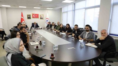 DÜZCE BELEDİYE BAŞKANI DR. FARUK ÖZLÜ, KENTİN EN ESKİ ÇARŞISI