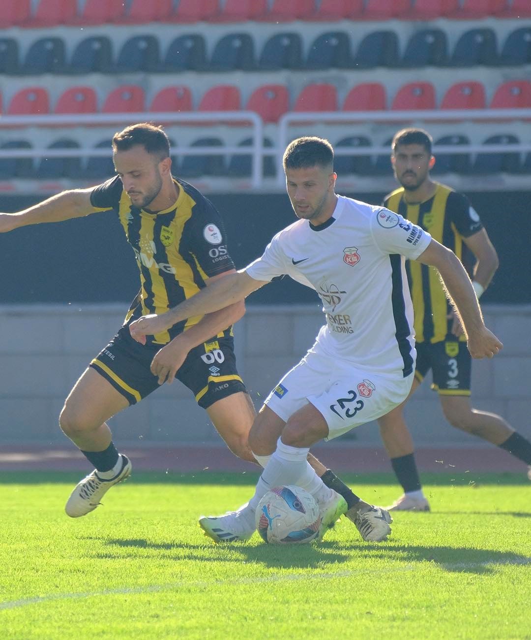 TFF 2. LİG BEYAZ GRUP 6. HAFTA MAÇINDA GMG KASTAMONUSPOR