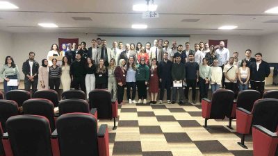 YALOVA’DA, İL GENELİ ACİL SERVİS PRATİSYEN HEKİMLERE YÖNELİK 3 GÜNLÜK