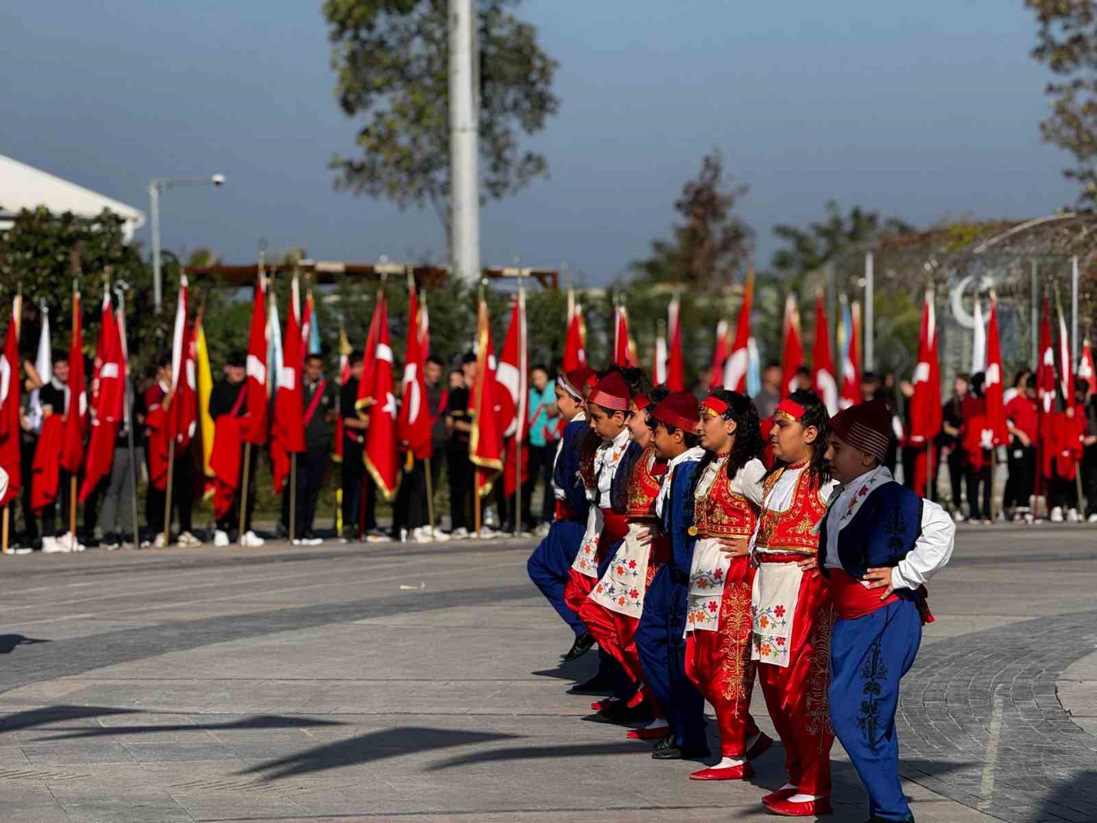 Yalova’da Cumhuriyet’in 101. yılı coşkuyla kutlandı