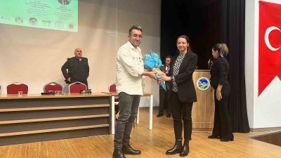 AKYAZI'DA DÜZENLENEN ‘BAĞIMLILIKLA MÜCADELE' PANELİNDE MADDE BAĞIMLILIĞININ YOL AÇTIĞI OLUMSUZ