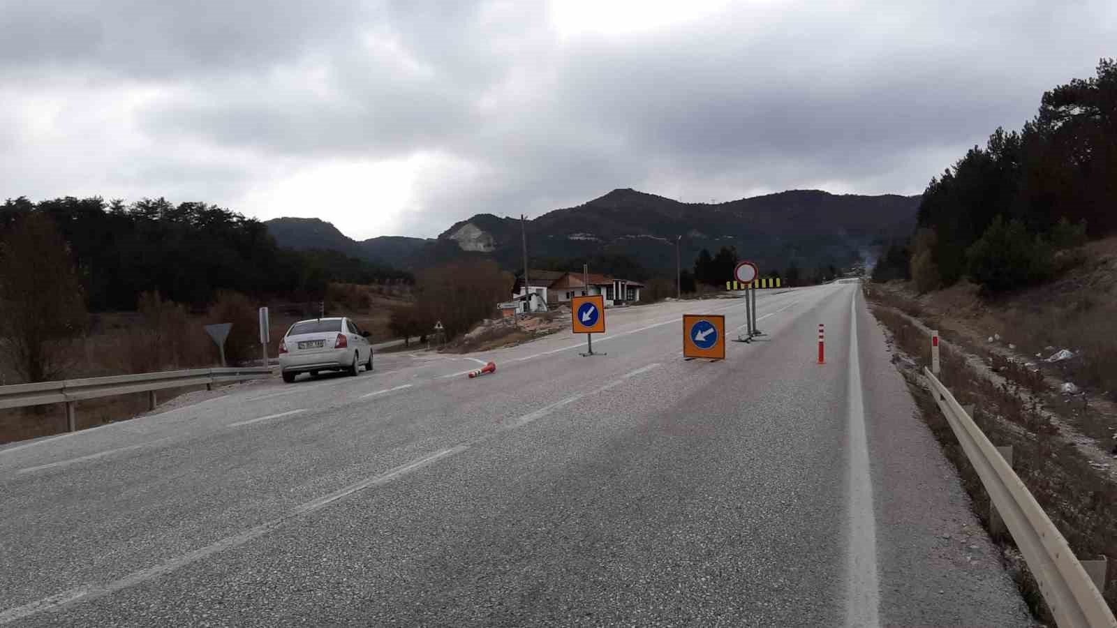 Ankara ile Sakarya’ya köprü olan yol trafiğe kapatıldı: 10 gün sürecek