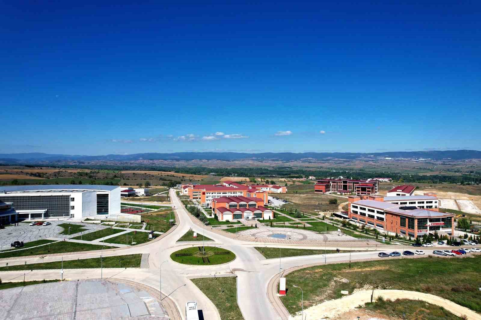 KASTAMONU ÜNİVERSİTESİ TARAFINDAN AT YETİŞTİRİCİLİĞİ VE SAĞLIĞI AÇISINDAN BÜYÜK BİR