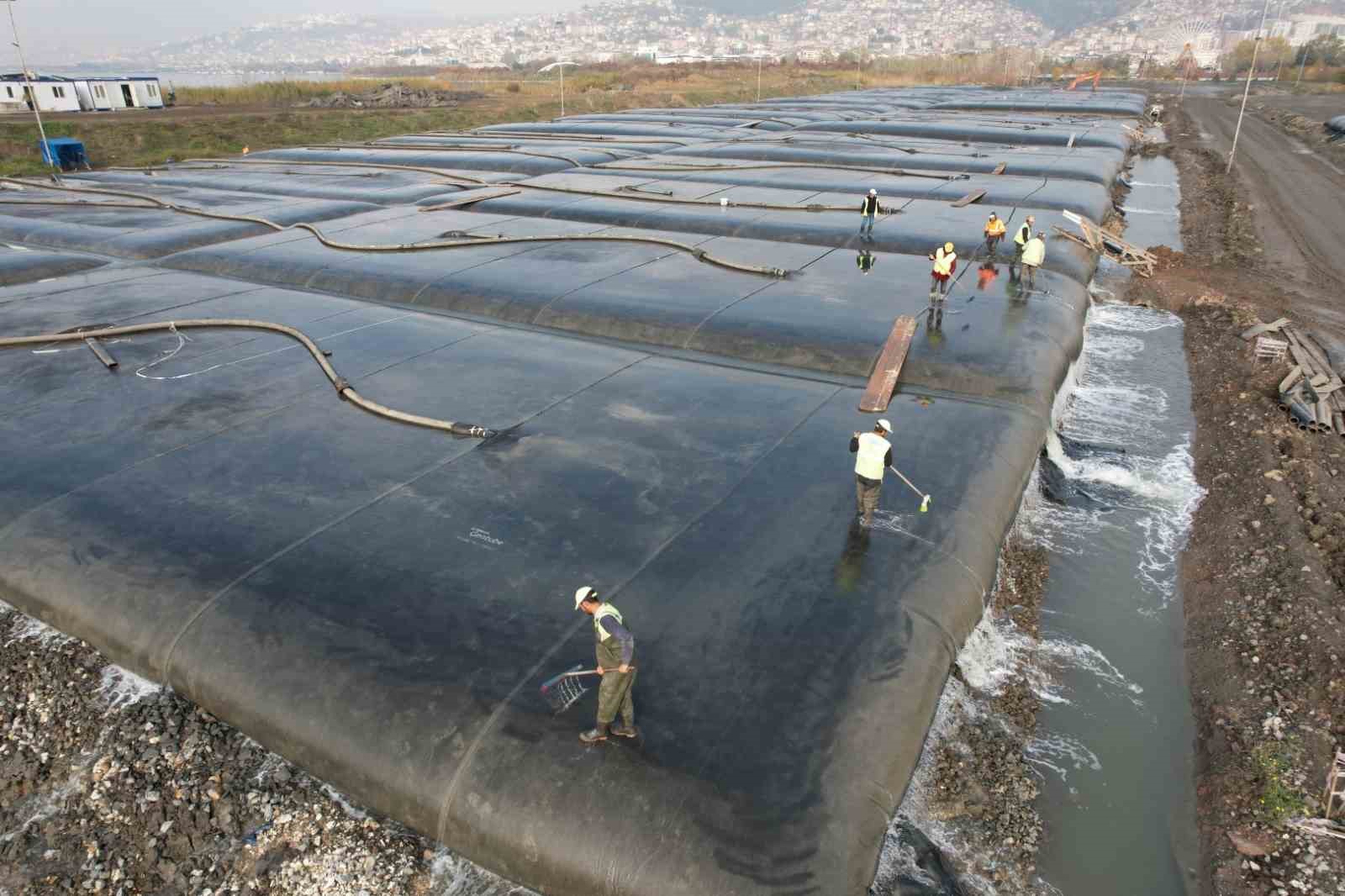 Başkan Büyükakın, COP29’da dip çamurunu anlattı