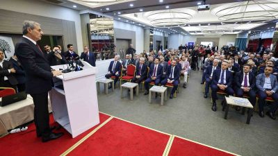 BAŞKAN YUSUF ALEMDAR, ŞEHRİN SPOR ALTYAPISINI GÜÇLENDİRECEK ADIMLARI KARARLILIKLA ATTIKLARINI