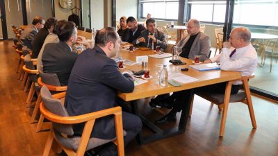 DÜZCE BELEDİYE BAŞKANI DR. FARUK ÖZLÜ, ‘DÜZCE İÇİN 100 PROJE’