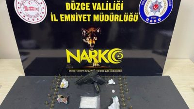 DÜZCE’DE POLİS EKİPLERİ TARAFINDAN YAPILAN UYUŞTURUCU OPERASYONUNDA 2 GRAM ESRAR,