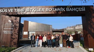 DÜZCE ÜNİVERSİTESİ SÜS VE TIBBİ BİTKİLER ÜRETİM UYGULAMA VE ARAŞTIRMA