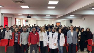 DÜZCE İBNİ SİNA MESLEKİ TEKNİK VE ANADOLU LİSESİ’NDE EĞİTİM GÖREN