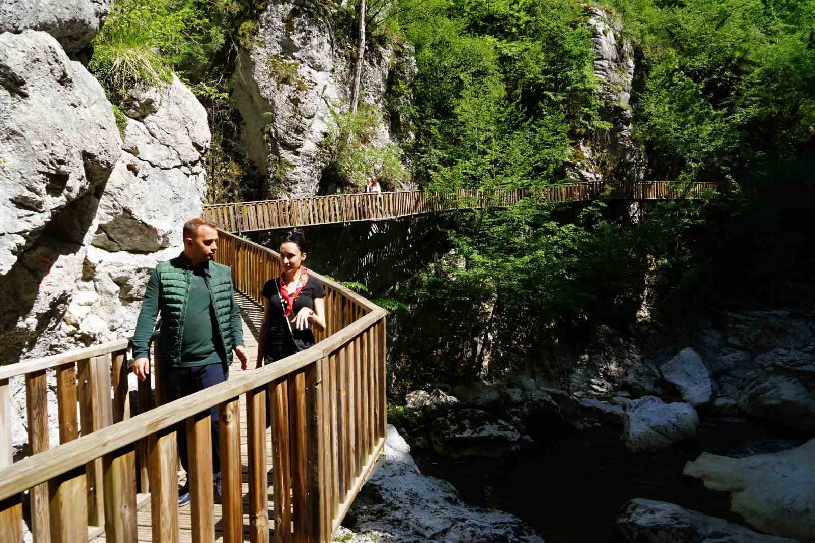 KASTAMONU'NUN PINARBAŞI İLÇESİNDE BULUNAN HORMA KANYONU, ŞİDDETLİ YAĞIŞ TAHMİNİ SEBEBİYLE