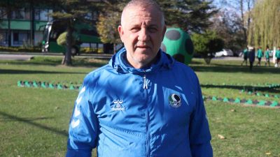 SAKARYASPOR TEKNİK DİREKTÖRÜ MESUT BAKKAL, KOCAELİSPOR DERBİSİ HAKKINDA, "KOCAELİ TAKIMININ