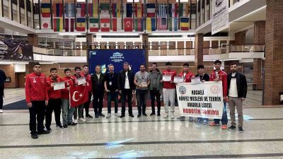 ROMANYA'NIN BAŞKENTİ BÜKREŞ'TE DÜZENLENEN 'ROBOCHALLENGE 2024'TE TÜRKİYE'Yİ TEMSİL EDEN KÖRFEZ