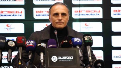 BANDIRMASPOR TEKNİK DİREKTÖRÜ MUSTAFA GÜRSEL, KOCAELİSPOR MAÇININ ARDINDAN YAPTIĞI AÇIKLAMADA,