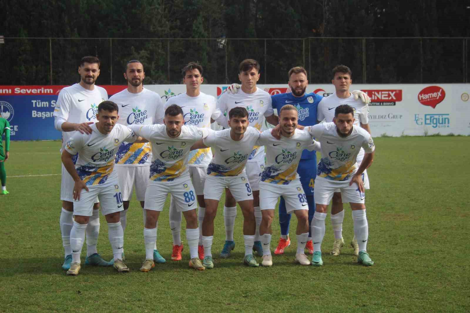 BELEDİYE DERİNCESPOR 11'İ