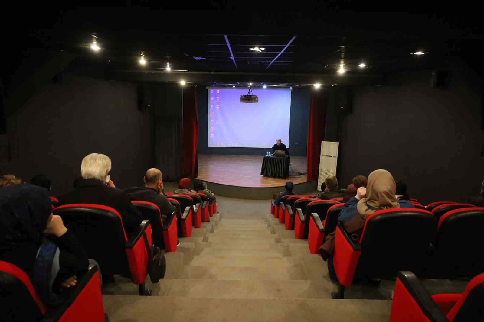 Sakarya Büyükşehir Belediyesi Akademi’de Film Atölyesi başladı