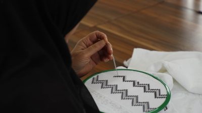 SAKARYA BÜYÜKŞEHİR BELEDİYESİ SAMEK'LER 16 FARKLI MERKEZDE EĞİTİM VERMEYE DEVAM