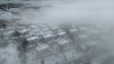 YILIN İLK KARINI HAFTASONU GÖREN DÜZCE'DE SİS ETKİLİ OLUYOR. YUKSEK