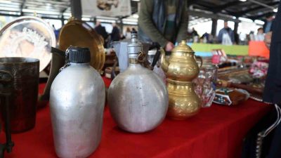 DÜZCE BELEDİYESİ TARAFINDAN HER HAFTA HAMİDİYE MAHALLESİNDE AÇILAN ANTİKA PAZARI’NDA