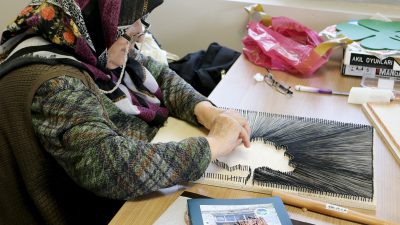 SAKARYA BÜYÜKŞEHİR BELEDİYESİ YAŞLI DESTEK MERKEZİ’NDE (YADEM) YENİ DÖNEM KURSLARI