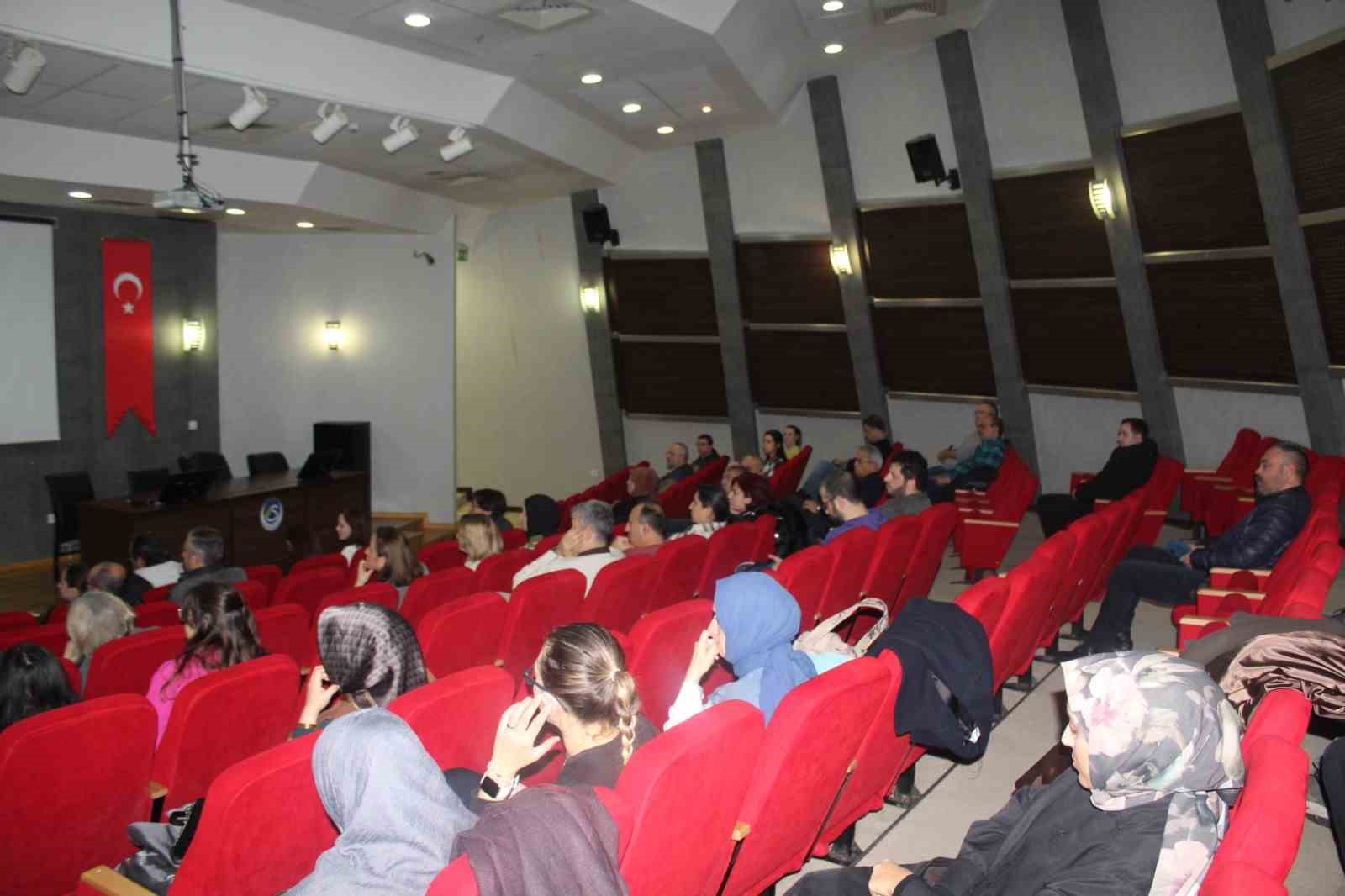SAKARYA İL SAĞLIK MÜDÜRLÜĞÜ TARAFINDAN AİLE HEKİMLERİNE YÖNELİK “AKILCI İLAÇ