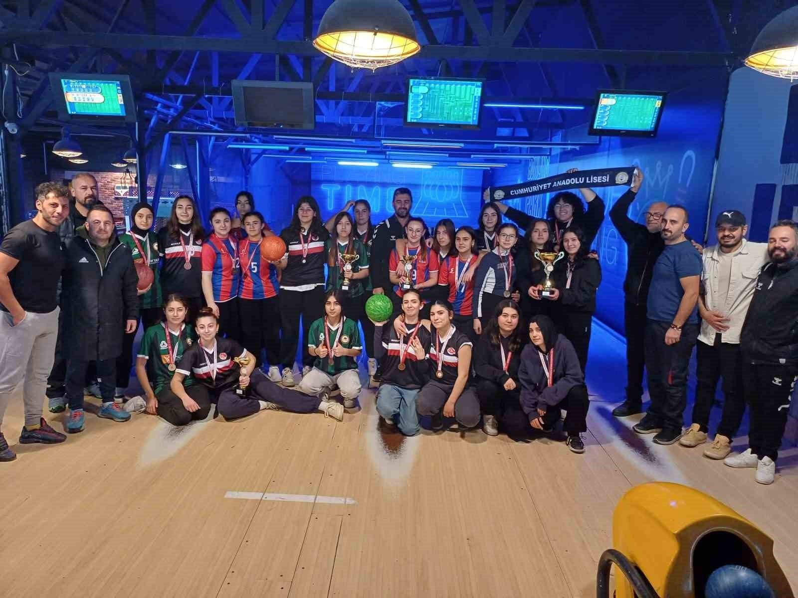 Bowling gençler müsabakaları sona erdi