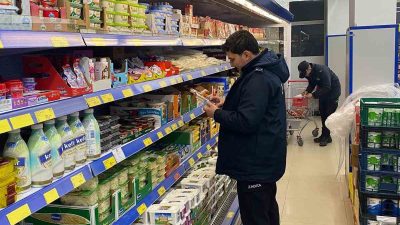 DÜZCE’NİN CUMAYERİ İLÇESİNDE ZABITA EKİPLERİ FAHİŞ FİYAT UYGULAMALARINI ÖNLEMEK AMACIYLA