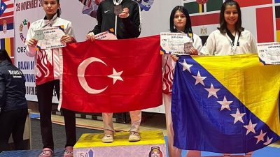 TAEKWONDO TÜRKİYE MİLLİ TAKIM ADINA ROMANYA’DA YARIŞAN DÜZCELİ SPORCU LEYLA