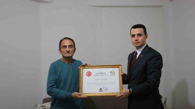 DÜZCE’NİN ÇİLİMLİ İLÇESİNDE YAŞAYAN GAZİ ERGÜN KIRCIOĞLU’NA ŞÜKRAN BELGESİ VERİLDİ.