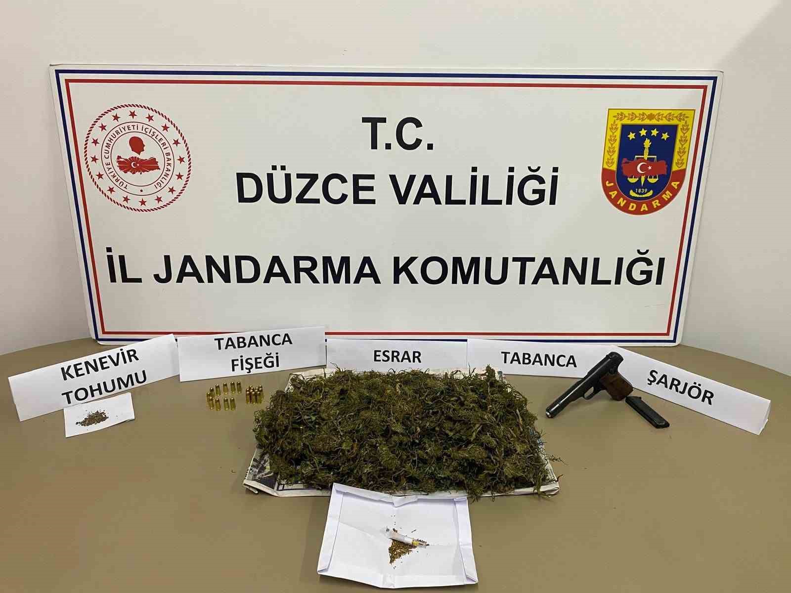 Jandarma’dan uyuşturucu operasyonu