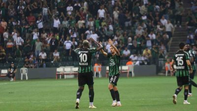 KOCAELİSPOR'UN YILDIZ OYUNCUSU MARKAO SAKATLIKLARI NEDENİYLE BİR SÜRE SAHALARDAN UZAK