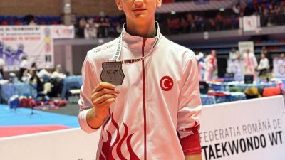 ROMANYA'DA DÜZENLENEN 24'ÜNCÜ BALKAN TEKVANDO ŞAMPİYONASINDA MİLLİ TAKIM ADINA YARIŞAN