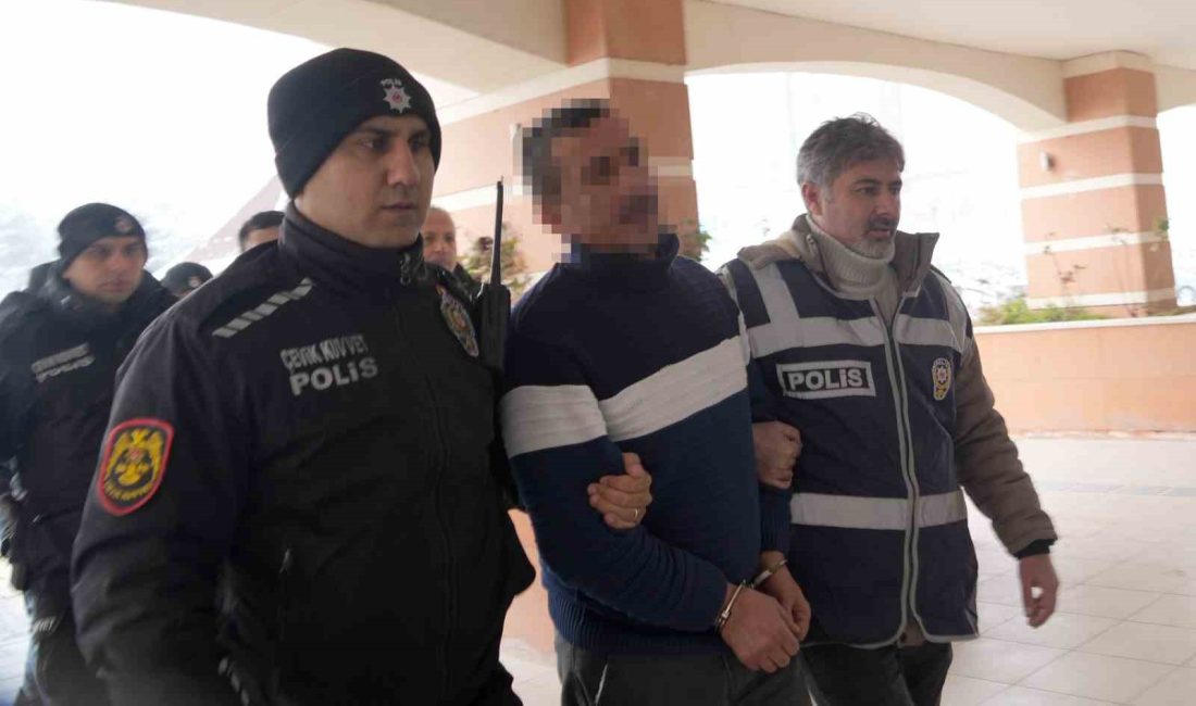 KASTAMONU’DA MEZARLIKTA DAMADINI BAŞ KISMINDAN VE VÜCUDUNUN ÇEŞİTLİ YERLERİNDEN SİLAHLA