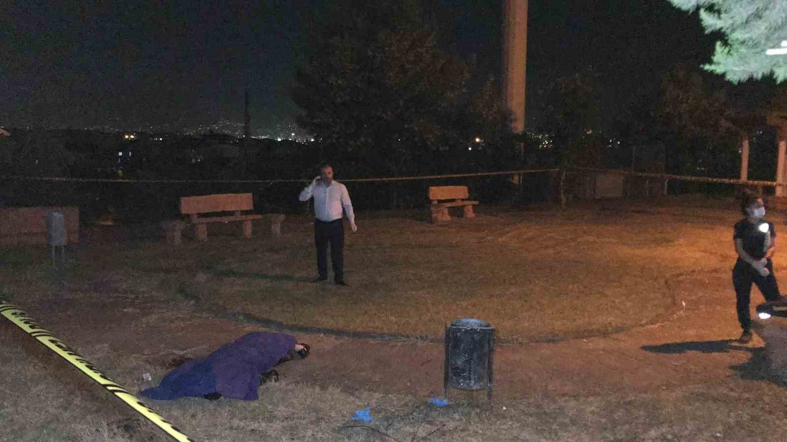 KOCAELİ'NİN DERİNCE İLÇESİNDE 'NE BAKIYORSUN?' TARTIŞMASINDAN TANIMADIĞI GENCİ BIÇAKLAYARAK ÖLDÜREN