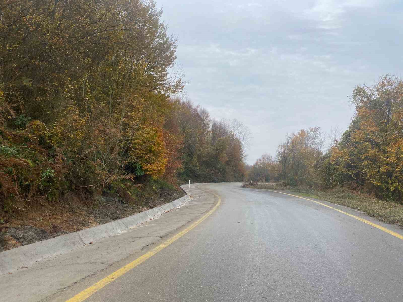 SAKARYA BÜYÜKŞEHİR BELEDİYESİ’NİN KIRSAL ALANLARDA YOL GÜVENLİĞİNİ ARTIRMAK ADINA TOPLAM