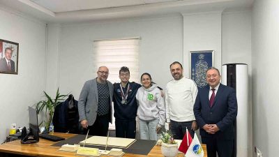 SAKARYA BÜYÜKŞEHİR BELEDİYESİ ÖZEL SPORCULARINDAN SELİM KEREM ANTALYA’DA DÜZENLENEN TÜRKİYE