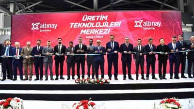 KOCAELİ'DE GERÇEKLEŞEN AÇILIŞA KATILAN KATILAN CUMHURBAŞKANLIĞI SAVUNMA SANAYİİ BAŞKANI HALUK