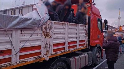 DÜZCE İL EMNİYET MÜDÜRLÜĞÜNE BAĞLI EKİPLER TARAFINDAN YAPILAN ÇALIŞMADA DURDURULAN