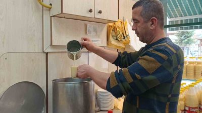 BİLECİK'İN PAZARYERİ İLÇESİNDE İSMAİL SOYDAN 4 KUŞAK BOYUNCA 85 YILDIR