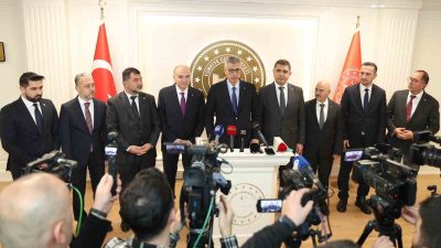 ÇEŞİTLİ TEMASLARDA BULUNMAK ÜZERE DÜZCE'YE GELEN SAĞLIK BAKANI PROF. DR.